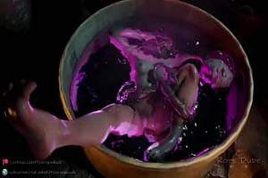 Triss being roughly fucked in her bath by tentacles- www.vebb.app